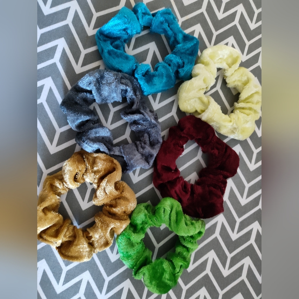 Colorful Velvet Scrunchies Set